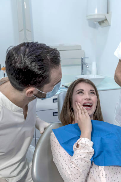 Best Emergency Tooth Extraction in Stroville, CA